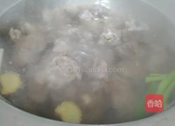 脊骨土豆海鲜锅的做法图解4