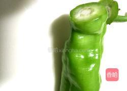 尖椒酿鱿鱼的做法图解2