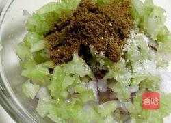 尖椒酿鱿鱼的做法图解7