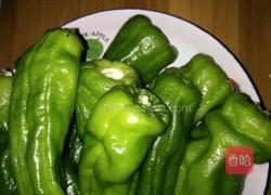 自创虎皮尖椒（爆椒）的做法图解1