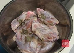 三汁焖红薯鸡翅的做法图解2