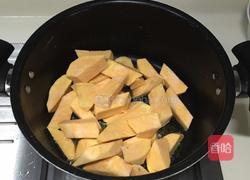 三汁焖红薯鸡翅的做法图解5