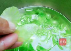 凉拌莴笋的做法图解3