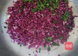 米饭肉末包子的做法图解1