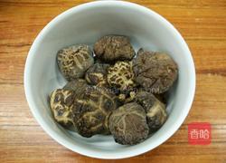 肉末酿香菇的做法图解1