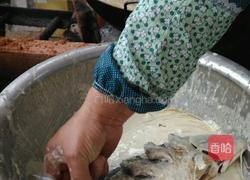 干炸鲤鱼的做法图解2