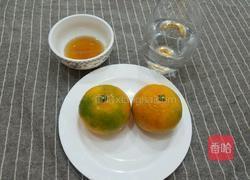 蜂蜜橘子汁的做法图解1