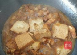 五花肉烧冻豆腐的做法图解9