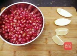 柠檬石榴汁的做法图解4