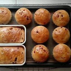 炼乳蔓越莓面包的做法[图]