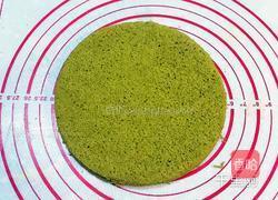 抹茶慕斯蛋糕的做法图解1