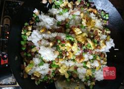 腊味彩疏炒饭的做法图解15