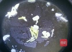 尖椒牛肉丁的做法图解8