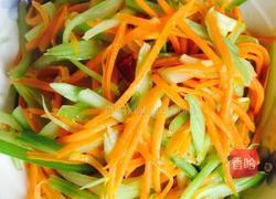 西芹炒胡萝卜丝的做法图解6