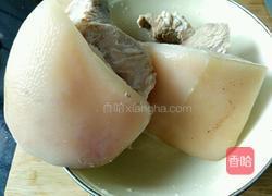 酸菜扣肉的做法图解4