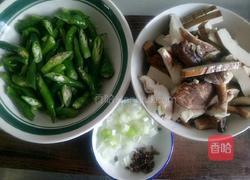 辣炒香菇豆干的做法图解1