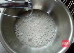 戚风蛋糕的做法图解6