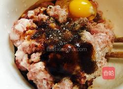 板栗糯米蒸肉丸的做法图解3