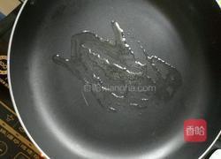 火腿三明治之简单早餐的做法图解2