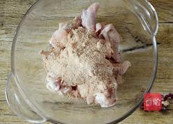 自制肯德基脆皮鸡翅的做法图解3