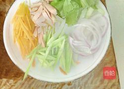 五彩炒面的做法图解1