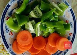 胡萝卜炒山药的做法图解1