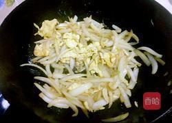 洋葱炒鸡蛋的做法图解6