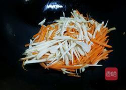 胡萝卜炒杏鲍菇的做法图解6