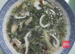 银鱼莼菜汤的做法图解5