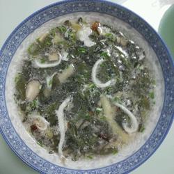 银鱼莼菜汤的做法[图]