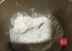 炼乳手撕包的做法图解1