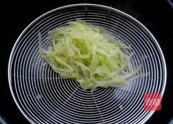 莴苣金针菇的做法图解2