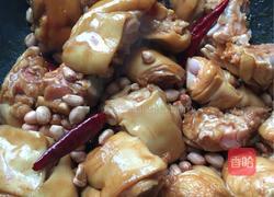 猪蹄炖花生的做法图解7