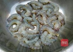 香甜贵虾瘦肉粥的做法图解2