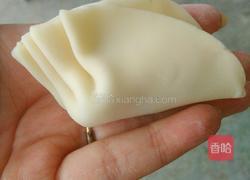 香菇胡萝卜猪肉饺子的做法图解6