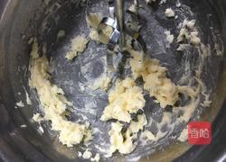 香酥芝士球的做法图解1