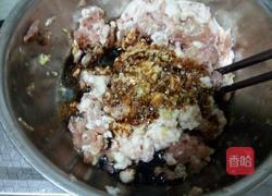 猪肉茴香馅饼的做法图解3