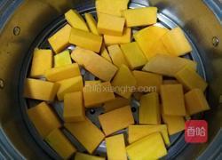 黄金球～南瓜芝麻球的做法图解1