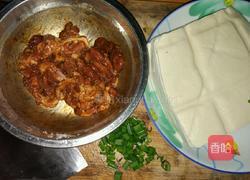 豆腐炒肉的做法图解1