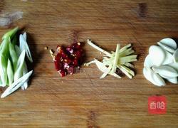 芸豆炒火腿肠的做法图解3