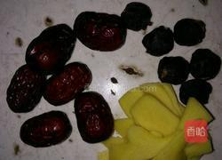 乌鸡炖山药的做法图解2