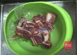 土豆牛腩的做法图解1