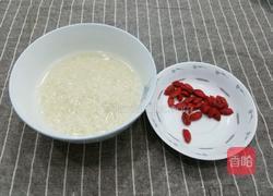 虫草花枸杞鸡肉粥的做法图解3