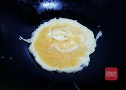 茼蒿菜炒鸡蛋的做法图解4