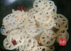 炝炒藕片的做法图解6