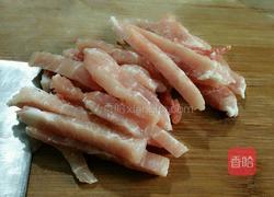 莴笋炒瘦肉的做法图解2