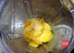 酸奶芒果慕斯蛋糕的做法图解9