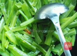 清炒莴苣（莴笋）的做法图解2