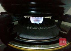 玉米胡萝卜排骨汤的做法图解8