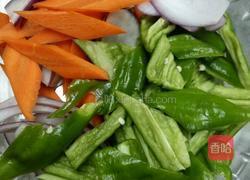 香炒牛腱的做法图解1